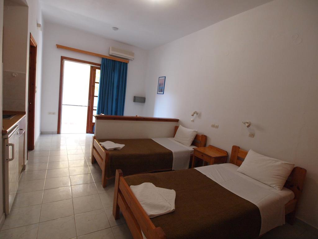 Irini Apartments Platanés Oda fotoğraf
